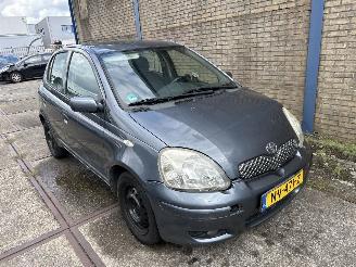  Toyota Yaris 1.3 VVT-I  TERRA 2005/12