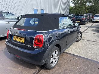 damaged passenger cars Mini Cooper CABRIO 1.5  COOPER PEPPER 2020/11