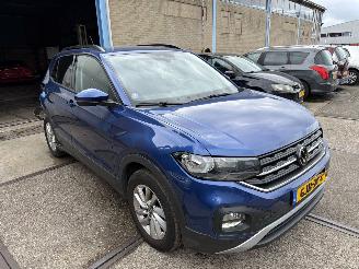 Schadeauto Volkswagen T-Cross 1.0TSI LIFE 2023/4