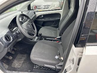 Volkswagen Up! 1.0 ECOFUEL MOVE UP picture 7