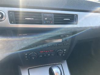 BMW 3-serie 318 I picture 8