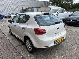 skadebil auto Seat Ibiza 1.2 CLUB 2012/2