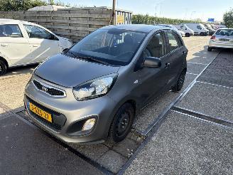 Coche accidentado Kia Picanto 1.0 CVVT ISG  Airco 2014/1