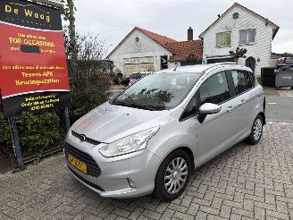 Unfallwagen Ford B-Max 1.0   Eco   Boost Style 2015/5