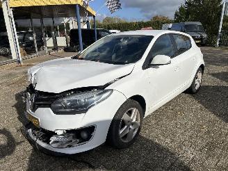 Renault Mégane 1.2 TCE EXPRESSION picture 2