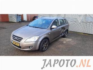 Sloopauto Kia Cee d Cee'd Sporty Wagon (EDF), Combi, 2007 / 2012 2.0 16V 2008/4