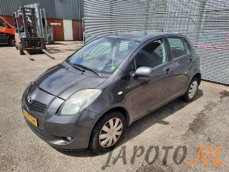 Sloopauto Toyota Yaris Yaris II (P9), Hatchback, 2005 / 2014 1.3 16V VVT-i 2007/10