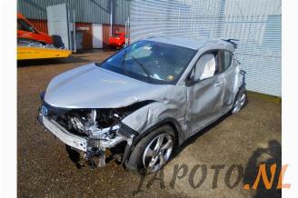 Sloopauto Toyota C-HR C-HR (X1,X5), SUV, 2016 1.8 16V Hybrid 2017/7