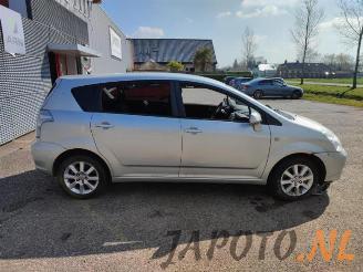 Toyota Corolla-verso Corolla Verso (R10/11), MPV, 2004 / 2009 1.8 16V VVT-i picture 4