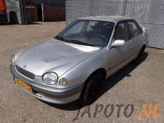 Sloopauto Toyota Corolla Corolla (E11), Sedan, 1997 / 2001 1.6 16V 1999/9