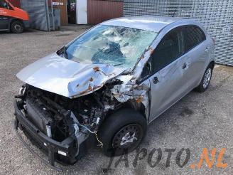 Sloopauto Kia Rio Rio III (UB), Hatchback, 2011 / 2017 1.2 CVVT 16V 2012/6