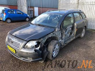 Sloopauto Toyota Avensis Avensis Wagon (T25/B1E), Combi, 2003 / 2008 2.0 16V VVT-i D4 2006/5