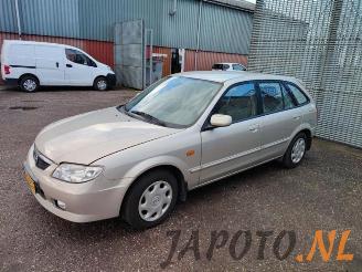 Sloopauto Mazda 323 323 Fastbreak (BJ14), Hatchback, 1998 / 2004 1.6 16V 2001/3