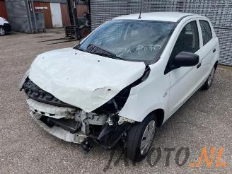 Coche siniestrado Mitsubishi Space-star Space Star (A0), Hatchback, 2012 1.0 12V 2014/6