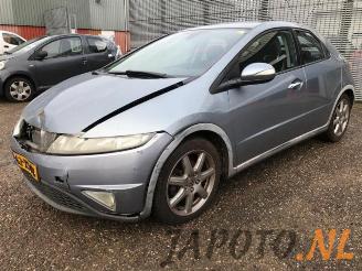 Coche siniestrado Honda Civic Civic (FK/FN), Hatchback, 2005 / 2012 1.8i VTEC 16V 2007/9