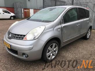 Coche siniestrado Nissan Note Note (E11), MPV, 2006 / 2013 1.6 16V 2008/1
