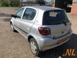 Toyota Yaris Yaris (P1), Hatchback, 1999 / 2005 1.3 16V VVT-i picture 5
