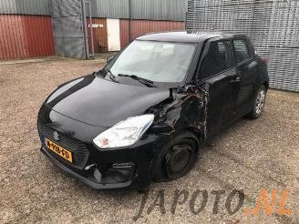 Salvage car Suzuki Swift Swift (ZC/ZD), Hatchback 5-drs, 2017 1.2 Dual Jet 16V 2017/10