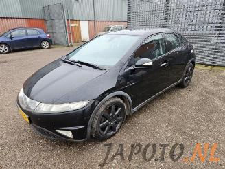 Coche siniestrado Honda Civic Civic (FK/FN), Hatchback, 2005 / 2012 1.8i VTEC 16V 2006/10