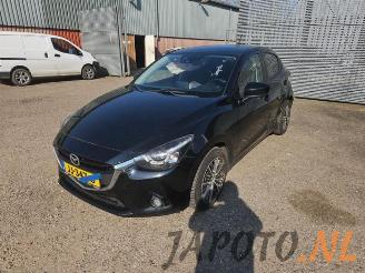 Coche siniestrado Mazda 2 2 (DJ/DL), Hatchback, 2014 1.5 SkyActiv-G 90 2016/3