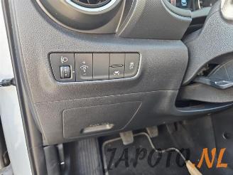 Hyundai Kona Kona (OS), SUV, 2017 / 2023 1.0 T-GDI 12V picture 14