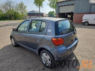 Toyota Yaris Yaris (P1), Hatchback, 1999 / 2005 1.0 16V VVT-i picture 3