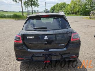 Suzuki Swift Swift (ZCE/ZDE), Hatchback 5-drs, 2023 1.2 VVT 12V Hybrid picture 4