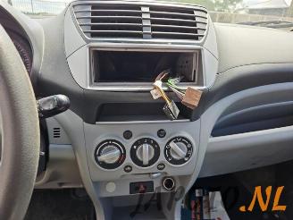 Suzuki Alto Alto, Hatchback 5-drs, 2009 1.0 12V picture 10