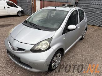 Sloopauto Toyota Aygo Aygo (B10), Hatchback, 2005 / 2014 1.0 12V VVT-i 2006/4
