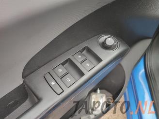 Chevrolet Aveo Aveo (300), Hatchback, 2006 / 2015 1.4 16V picture 11