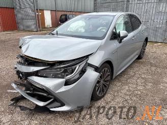 Vrakbiler auto Toyota Corolla Corolla (E21/EA1/EH1), Hatchback 5-drs, 2018 1.8 16V Hybrid 2019/12