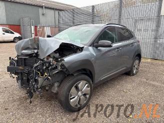 Vrakbiler auto Hyundai Kona Kona (OS), SUV, 2017 / 2023 1.6 GDi HEV 16V 2020/10