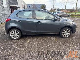 Mazda 2 2 (DE), Hatchback, 2007 / 2015 1.3 16V S-VT picture 6