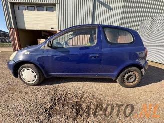 Toyota Yaris Yaris (P1), Hatchback, 1999 / 2005 1.3 16V VVT-i picture 2