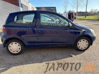 Toyota Yaris Yaris (P1), Hatchback, 1999 / 2005 1.3 16V VVT-i picture 6