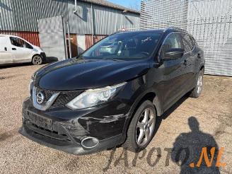 Salvage car Nissan Qashqai Qashqai (J11), SUV, 2013 1.2 DIG-T 16V 2015/2