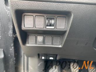 Nissan Qashqai Qashqai (J11), SUV, 2013 1.3 DIG-T 140 16V picture 13