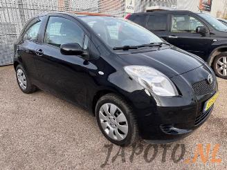 Toyota Yaris Yaris II (P9), Hatchback, 2005 / 2014 1.3 16V VVT-i picture 7