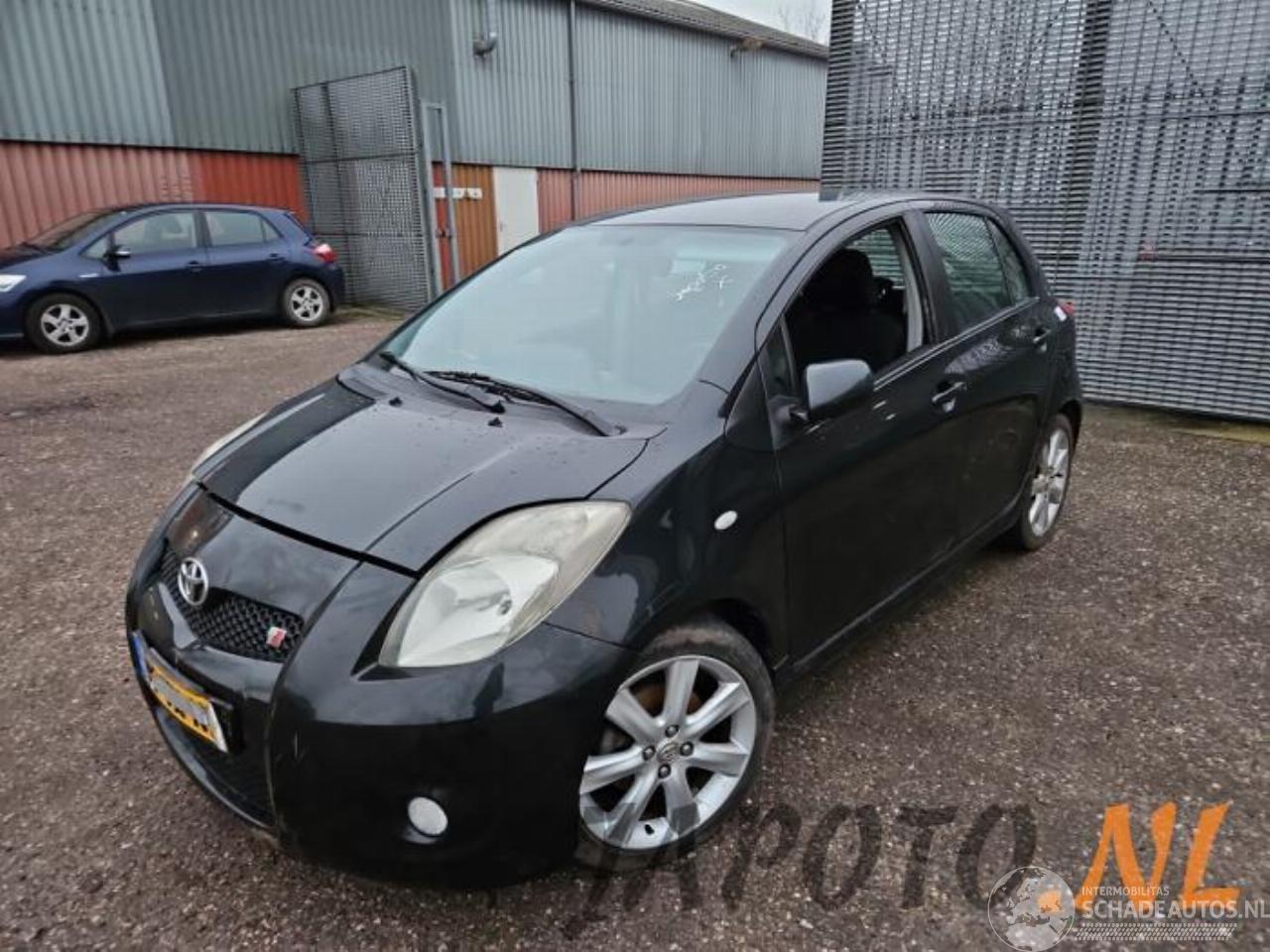 Toyota Yaris Yaris II (P9), Hatchback, 2005 / 2014 1.8 16V VVT-i TS