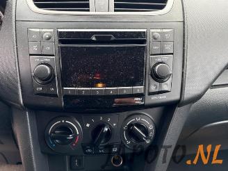 Suzuki Swift Swift (ZA/ZC/ZD), Hatchback, 2010 / 2017 1.2 16V picture 11