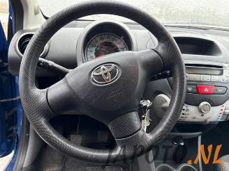 Toyota Aygo Aygo (B10), Hatchback, 2005 / 2014 1.0 12V VVT-i picture 12