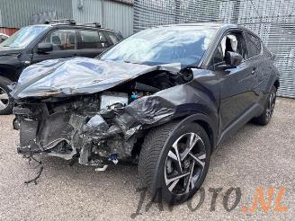 Démontage voiture Toyota C-HR C-HR (X1,X5), SUV, 2016 1.8 16V Hybrid 2023/7