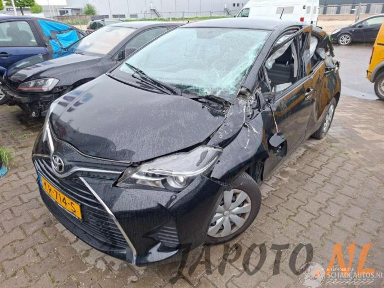 Toyota Yaris Yaris III (P13), Hatchback, 2010 / 2020 1.0 12V VVT-i