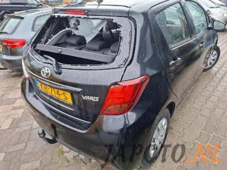 Toyota Yaris Yaris III (P13), Hatchback, 2010 / 2020 1.0 12V VVT-i picture 2