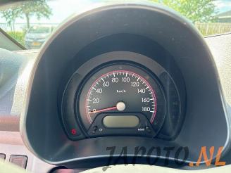 Suzuki Alto Alto, Hatchback 5-drs, 2009 1.0 12V picture 25
