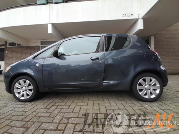 Mitsubishi Colt Colt (Z2/Z3), Hatchback, 2004 / 2012 1.3 16V