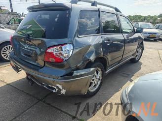Mitsubishi Outlander Outlander (CU), SUV, 2001 / 2007 2.0 16V 4x2 picture 3