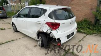 Hyundai I-10 i10 (B5), Hatchback, 2013 / 2019 1.0 12V picture 2