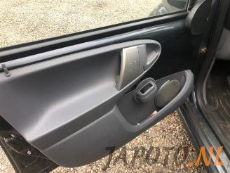 Toyota Aygo Aygo (B10), Hatchback, 2005 / 2014 1.0 12V VVT-i picture 15
