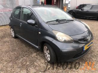 Toyota Aygo Aygo (B10), Hatchback, 2005 / 2014 1.0 12V VVT-i picture 7